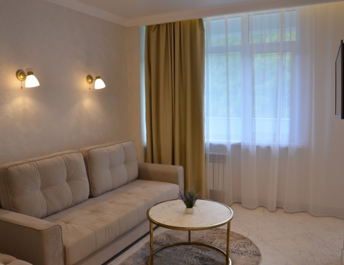 Джуниор сюит 2-местный корпус Бриз - Санаторий «Гурзуфский» Гурзуф